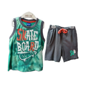 Conjunto Infantil con Tirantes y Pantalón – Estampado Verde y Gris